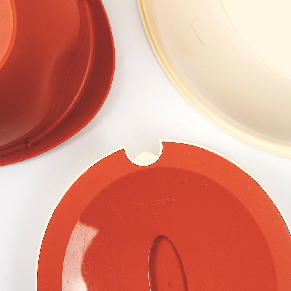 TUPPERWARE MAGIC BOWLS